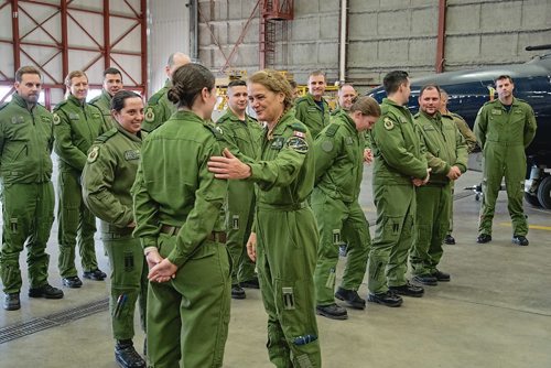 Canstar Community News Nov. 27, 2018 - Before departing Winnipeg, Governor General Julie Payette visited with members of  17 Wing's 402 and 403 squadrons.(EVA WASNEY/CANSTAR COMMUNITY NEWS/METRO)