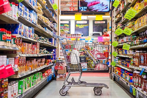 MIKAELA MACKENZIE / WINNIPEG FREE PRESS
Groceries at Food Fare in Winnipeg on Tuesday, Dec. 4, 2018.
Winnipeg Free Press 2018.