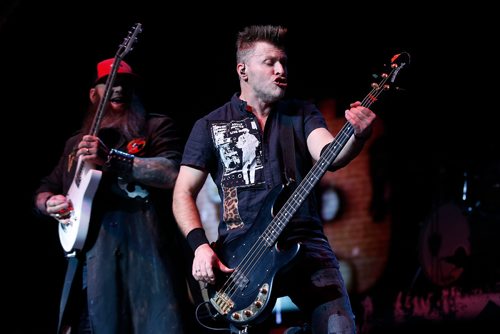 JOHN WOODS / WINNIPEG FREE PRESS
Three Days Grace performs in Winnipeg at BellMTS Tuesday, December 4, 2018.