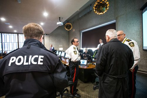 MIKAELA MACKENZIE / WINNIPEG FREE PRESS
Winnipeg Police Chief Danny Smyth (centre) before the police board meeting at City Hall in Winnipeg on Friday, Dec. 7, 2018.
Winnipeg Free Press 2018.