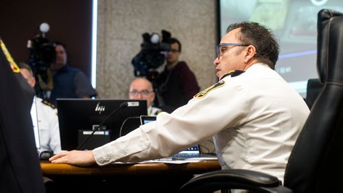 MIKAELA MACKENZIE / WINNIPEG FREE PRESS
Winnipeg Police Chief Danny Smyth speaks at the police board meeting at City Hall in Winnipeg on Friday, Dec. 7, 2018.
Winnipeg Free Press 2018.