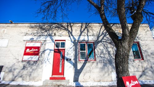 MIKAELA MACKENZIE / WINNIPEG FREE PRESS
Modern Coffee, a newly opened cafe at Inkster and Main, in Winnipeg on Friday, Dec. 7, 2018.
Winnipeg Free Press 2018.