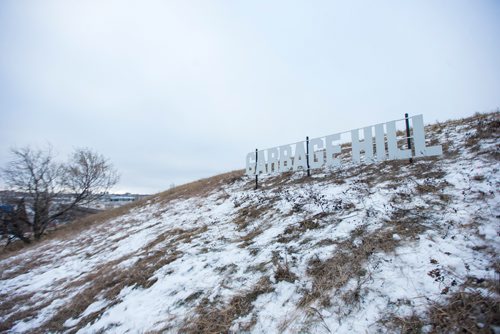 MIKAELA MACKENZIE / WINNIPEG FREE PRESS
The newly unveiled Garbage Hill sign at West View Park in Winnipeg on Thursday, Dec. 20, 2018. 
Winnipeg Free Press 2018.