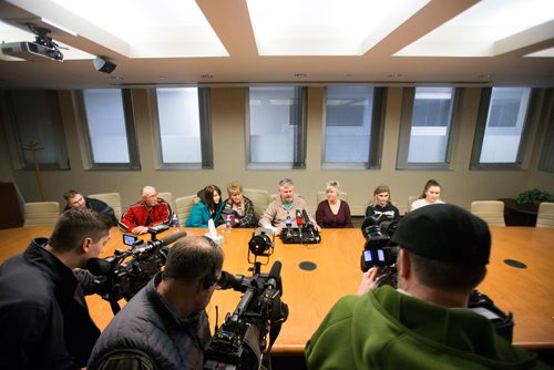 MIKAELA MACKENZIE / WINNIPEG FREE PRESS
The Harris family holds a press conference at the Grace Hospital after their home burned down just days before Christmas in Winnipeg on Friday, Dec. 21, 2018. 
Winnipeg Free Press 2018.
On December 20, 2018, at 1:20 am, Headingley RCMP received a report of a house fire on Park Avenue in Oak Bluff, Manitoba.