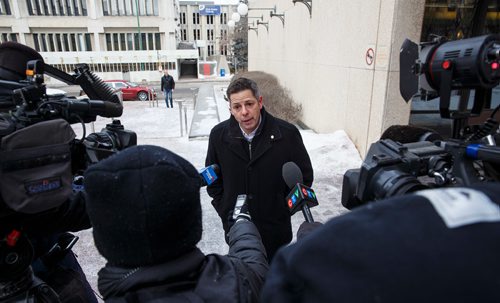 MIKE DEAL / WINNIPEG FREE PRESS
Durning a media call outside City Hall, Mayor Brian Bowman announces a grant program meant to improve exterior lighting and enhance pedestrian safety in downtown areas.
181221 - Friday, December 21, 2018.