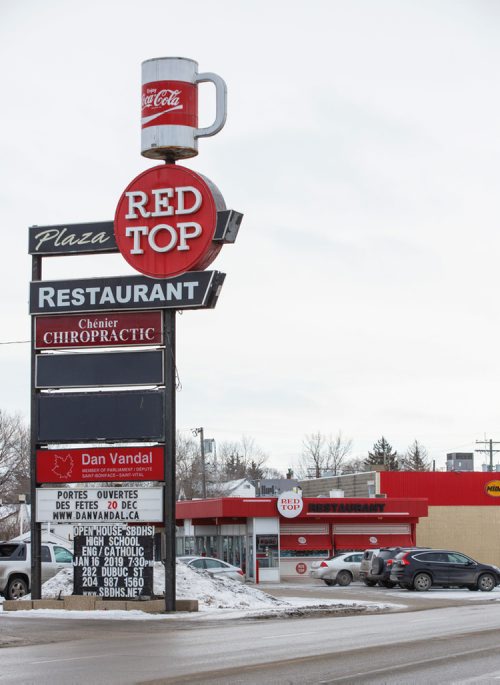 MIKE DEAL / WINNIPEG FREE PRESS
The Red Top Restaurant at 219 St Mary's Rd.
181221 - Friday, December 21, 2018.