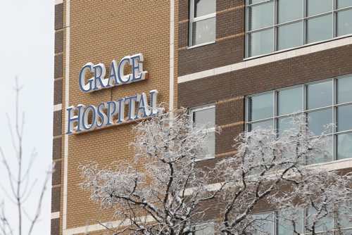 JOHN WOODS / WINNIPEG FREE PRESS
Grace Hospital and Emergency on Portage Avenue in Winnipeg photographed Monday, December 24, 2018.