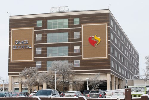 JOHN WOODS / WINNIPEG FREE PRESS
Grace Hospital and Emergency on Portage Avenue in Winnipeg photographed Monday, December 24, 2018.