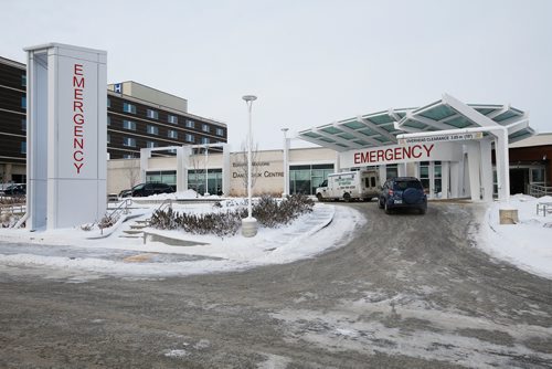 JOHN WOODS / WINNIPEG FREE PRESS
Grace Hospital and Emergency on Portage Avenue in Winnipeg photographed Monday, December 24, 2018.