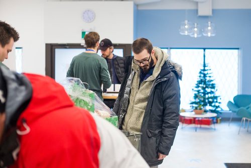 MIKAELA MACKENZIE / WINNIPEG FREE PRESS
Nick Corsaro shops on Boxing Day at the Delta 9 cannabis store in Winnipeg on Wednesday, Dec. 26, 2018. 
Winnipeg Free Press 2018.