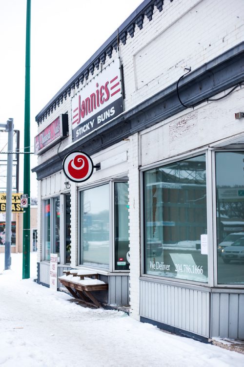 MIKAELA MACKENZIE / WINNIPEG FREE PRESS
The Jonnies Sticky Buns storefront, which is now mobile only, in Winnipeg on Wednesday, Dec. 26, 2018. 
Winnipeg Free Press 2018.
