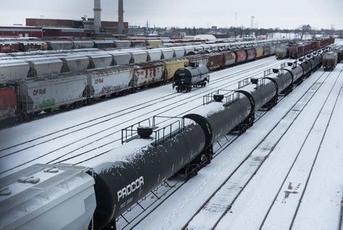 DAVID LIPNOWSKI / WINNIPEG FREE PRESS

Oil tank train cars as seen from the Arlington Bridge Wednesday December 26, 2018. 


For a 49.8 feature running Jan5