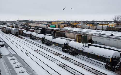 DAVID LIPNOWSKI / WINNIPEG FREE PRESS

Oil tank train cars as seen from the Arlington Bridge Wednesday December 26, 2018. 


For a 49.8 feature running Jan5