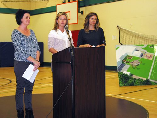 Canstar Community News Oct. 17, 2018 - Sanford Community Greenspace project co-chairs (from left_ Carolyn Krawitz. Chrsitine Kabernick and sarah Bestland thanked grant providers, donors and community members for supporting the project at the greenspace's officail opening on Oct. 17. (ANDREA GEARY/CANSTAR COMMUNITY NEWS)