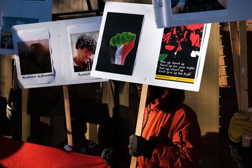 Daniel Crump / Winnipeg Free Press
Protestors gather outside MP Jim Carrs office (611 Corydon Ave.) in solidarity with the recent protests in Sudan. 
December 28, 2018.