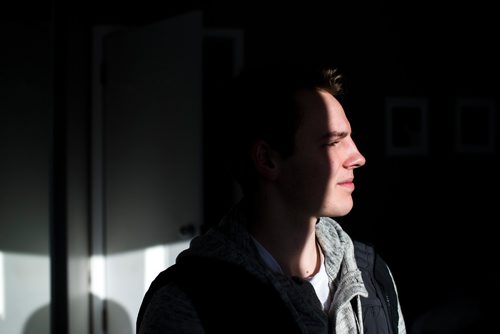 MIKAELA MACKENZIE / WINNIPEG FREE PRESS
Isaak Fast, who volunteers every Sunday morning at Misericordia Health Centre to bring patients to and from the chapel, poses for a portrait in his home in Winnipeg on Tuesday, Jan. 1, 2019. 
Winnipeg Free Press 2018.