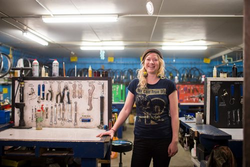 MIKAELA MACKENZIE / WINNIPEG FREE PRESS
Sarah Thiessen, Skill Jill coordinator, poses for photos at the W.R.E.N.C.H. bike shop in Winnipeg on Wednesday, Jan. 2, 2019. 
Winnipeg Free Press 2018.