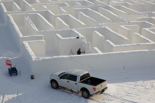 MIKE DEAL / WINNIPEG FREE PRESS
Snow carver, Lyle Peters, from Steinbeck, works on some sculptures the day before the big grand opening.
Clint and Angie Masse who own A Maze in Corn near St. Adolphe have constructed a maze made of snow they hope will break a world record.
190104 - Friday, January 04, 2019.