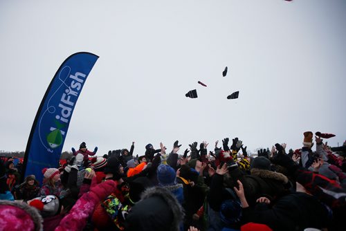 JOHN WOODS / WINNIPEG FREE PRESS
Hats are tossed out to kids at KidFish Ice Derby in Selkirk in support of The Children's Hospital Foundation and CancerCare Manitoba Foundation Sunday, January 6, 2019.
