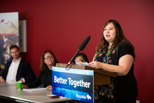 MIKAELA MACKENZIE / WINNIPEG FREE PRESS
Jolene Mercer, team member at Wiijiiidewag Ikewag and doula, announces the launch of Manitobas first social impact bond restoring traditional childbirth practices with the aim of keeping newborns with their mothers and out of CFS at a press conference in Headingley on Monday, Jan. 7, 2019. 
Winnipeg Free Press 2018.