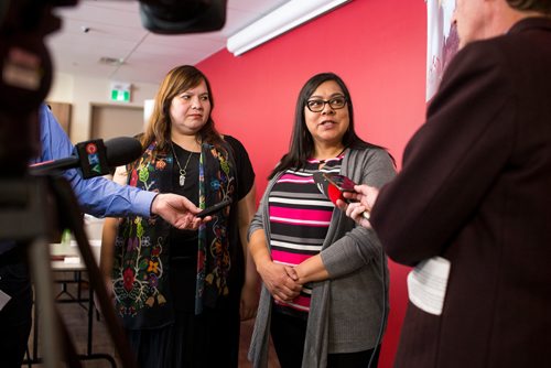 MIKAELA MACKENZIE / WINNIPEG FREE PRESS
Jolene Mercer (left) and Tara Petti speak with the media after announcing the launch of Manitobas first social impact bond restoring traditional childbirth practices with the aim of keeping newborns with their mothers and out of CFS at a press conference in Headingley on Monday, Jan. 7, 2019. 
Winnipeg Free Press 2018.