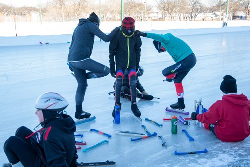 Canstar Community News Dec. 28, 2018  The Manitoba Speed Skating Association hosted a long track training camp at the Susan Auch Oval for 35 youth skaters from across the province on Dec. 27 and 28. (EVA WASNEY/CANSTAR COMMUNITY NEWS/METRO)