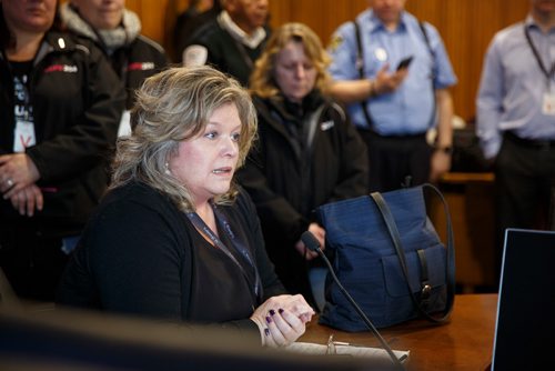 MIKE DEAL / WINNIPEG FREE PRESS
Lisa Peterson, president of CUPW's Winnipeg Local speaks to the Infrastructure Renewal and Public Works committee at City Hall regarding a budget request to install driver shields on all 630 transit buses Tuesday morning.
190108 - Tuesday, January 08, 2019.