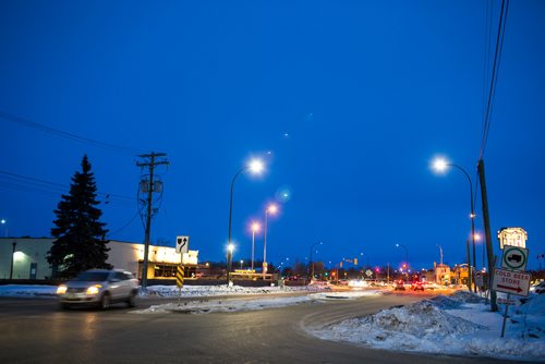 MIKAELA MACKENZIE / WINNIPEG FREE PRESS
Panet road and Nairn avenue, where police shut down the intersection after being called to a "serious incident" in Winnipeg on Thursday, Jan. 10, 2019. 
Winnipeg Free Press 2018.