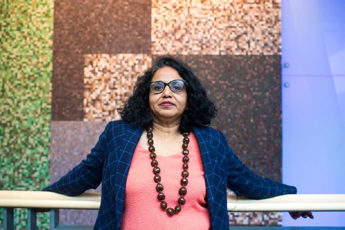 MIKAELA MACKENZIE / WINNIPEG FREE PRESS
Dr. Sri Navaratnam, president and CEO of CancerCare Manitoba, poses for a portrait at CancerCare in Winnipeg on Thursday, Jan. 10, 2019. 
Winnipeg Free Press 2018.