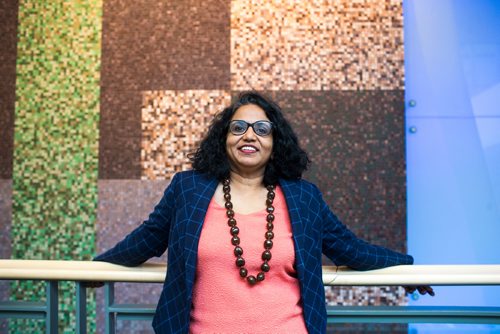 MIKAELA MACKENZIE / WINNIPEG FREE PRESS
Dr. Sri Navaratnam, president and CEO of CancerCare Manitoba, poses for a portrait at CancerCare in Winnipeg on Thursday, Jan. 10, 2019. 
Winnipeg Free Press 2018.