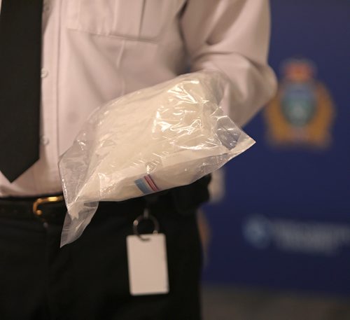 RUTH BONNEVILLE / WINNIPEG FREE PRESS

Winnipeg Police Inspector Max Waddell holds 1 Kg Meth in a bag in his hand with a street value $100,000.  This is just 1 bag of 10 that the Winnipeg Police Drug Enforcement and Street Crime Unit has seized in the last 50 days along with other drugs including fentanyl and heroin with a total street value of the drugs being over $1,014 000.  One bag of meth has the potential of creating a high that could last days to over 100 000 people.

Photos taken during press conference at the WPS HQ Friday.  



Jan 11th, 2019 

