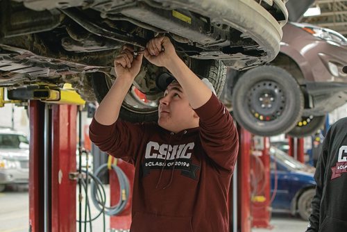 Canstar Community News Jan. 9 - Students in Collegé Sturgeon Heights Collegiate's automotive technology program are gaining hands-on experience because the garage is open to the public. (EVA WASNEY/CANSTAR COMMUNITY NEWS/METRO)