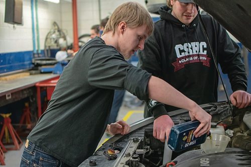 Canstar Community News Jan. 9 - Students in Collegé Sturgeon Heights Collegiate's automotive technology program are gaining hands-on experience because the garage is open to the public. (EVA WASNEY/CANSTAR COMMUNITY NEWS/METRO)