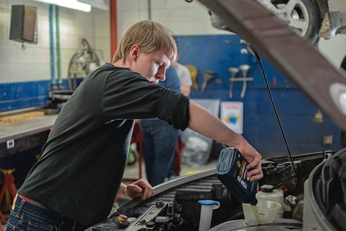 Canstar Community News Jan. 9 - Students in Collegé Sturgeon Heights Collegiate's automotive technology program are gaining hands-on experience because the garage is open to the public. (EVA WASNEY/CANSTAR COMMUNITY NEWS/METRO)