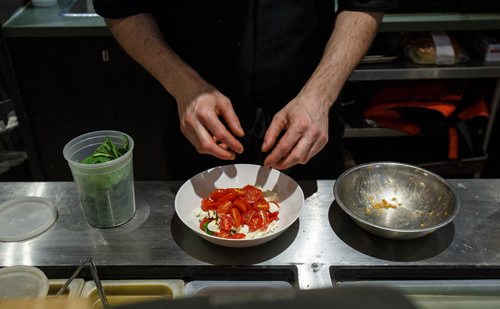 MIKE DEAL / WINNIPEG FREE PRESS
Carbone Club Cafe
260 St Mary Ave
A Caprese salad being prepared. 
190118 - Friday, January 18, 2019.