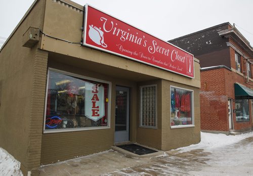 MIKE DEAL / WINNIPEG FREE PRESS
Virginia Groshak is a new business owner who opened up a boutique clothing and accessory store called Virginia's Secret Closet at 1829 Main Street in West Kildonan.
190121 - Monday, January 21, 2019.