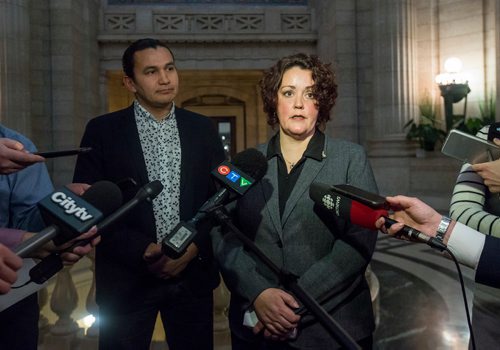 MIKE DEAL / WINNIPEG FREE PRESS
Wab Kinew, Leader of the Manitoba NDP, and Arlene Reid, WSD Ward 7 School Trustee, who is also a mother of special needs students, speak to reporters regarding cuts to special needs education funding.
190122 - Tuesday, January 22, 2019.