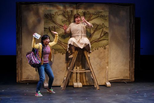 MIKE DEAL / WINNIPEG FREE PRESS
Hera Nalam (left) as Jess and Alissa Watson (right) as Helen in the MTYP production of Torn Through Time which will be running from Jan 25 to Feb 3, 2019.
190122 - Tuesday, January 22, 2019.