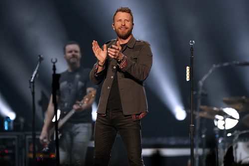 JOHN WOODS / WINNIPEG FREE PRESS
Dierks Bentley performs in Winnipeg Tuesday, January 22, 2019.