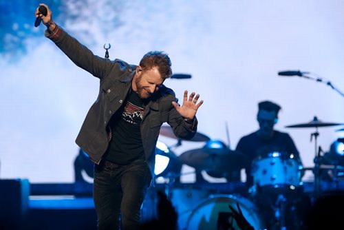 JOHN WOODS / WINNIPEG FREE PRESS
Dierks Bentley performs in Winnipeg Tuesday, January 22, 2019.