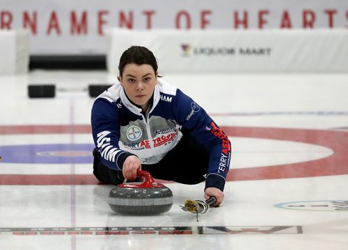 TREVOR HAGAN / WINNIPEG FREE PRESS
Skip, Laura Burtnyk, from the Assiniboine Memorial Curling Club at the Scotties in Gimli, Wednesday, January 23, 2019.