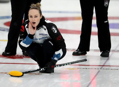 TREVOR HAGAN / WINNIPEG FREE PRESS
Brandi Forrest, fifth for the Abby Ackland rink from Assiniboine Memorial Curling Club filling in for her skip at the Scotties in Gimli, Wednesday, January 23, 2019.