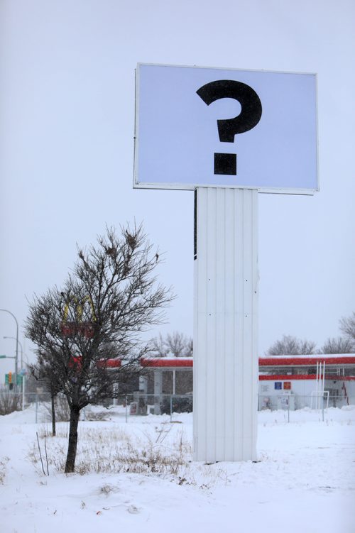 RUTH BONNEVILLE / WINNIPEG FREE PRESS


MYSTERY LOT ?

Photo of billboard sized sign with large question mark on it (?) on lot on the west side of Pembina Hwy. just north of the Perimeter Hwy. 

More info:
February 2018 approval a conditional use, rezoning and variances to allow for the construction of two residential towers with a total of 410 units and a 15,000-sq.-ft. commercial development at 3021 Pembina.
Hwy.

See Redekop story.

January 23rd, 2019
