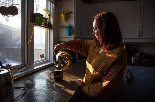 MIKE DEAL / WINNIPEG FREE PRESS
Darrah Horobetz battled with mysterious symptoms for years before she was diagnosed with Crohn's.
190125 - Friday, January 25, 2019.