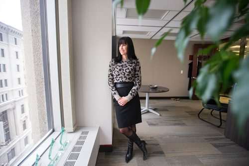 MIKAELA MACKENZIE / WINNIPEG FREE PRESS
New Bombers chair Dayna Spiring poses in for a portrait her office in downtown Winnipeg on Friday, Feb. 1, 2019.
Winnipeg Free Press 2018.