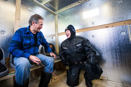 MIKAELA MACKENZIE / WINNIPEG FREE PRESS
RCMP commissioner Brenda Lucki visits with Garry Sakhoudt in his ice shack on the Red River near Selkirk, Manitoba on Friday, Feb. 1, 2019.
Winnipeg Free Press 2018.