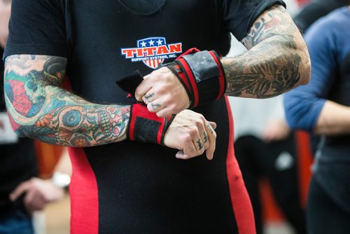 MIKAELA MACKENZIE / WINNIPEG FREE PRESS
Roger Girard prepares for his bench press at Brickhouse Gyms fourth annual powerlifting competition, Manitoba's largest powerlifting competition to date, in Winnipeg on Saturday, Feb. 2, 2019.
Winnipeg Free Press 2018.