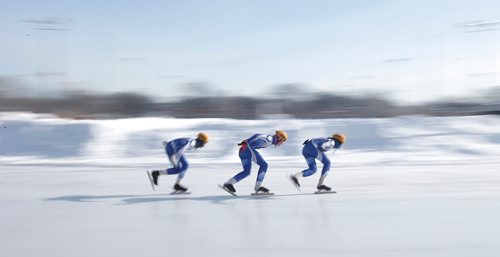 JOHN WOODS / WINNIPEG FREE PRESS
Quesbe's William Boissonneault (193) leads his teammates Paul Gaudreault (194) and Aymerik Martin (196) in the 5 lap pursuit at the Canadian Age Class Long Track Championships at the Susan Auch Oval in Winnipeg Sunday, February 10, 2019.