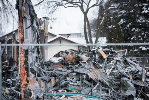 MIKAELA MACKENZIE / WINNIPEG FREE PRESS
The burned-out A&W at Main and Inkster in Winnipeg on Monday, Feb. 11, 2019.
Winnipeg Free Press 2019.