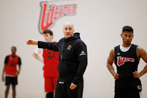 JOHN WOODS / WINNIPEG FREE PRESS
The University of Winnipeg (U of W) Wesmen men's basketball head coach Mike Raimbault works with his team practice at the University of Winnipeg Tuesday, February 12, 2019. The Wesmen teams have advanced to the second round of the Canada West conference playoffs.